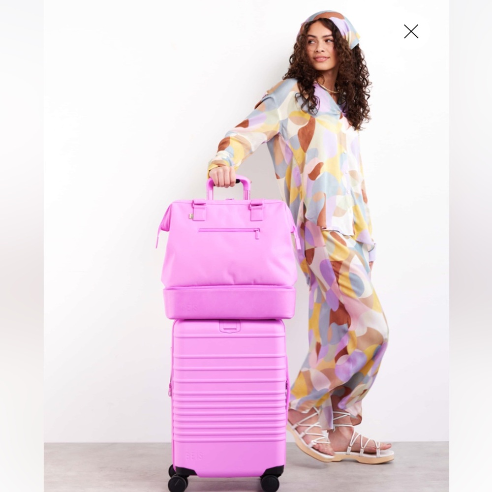 Beis Berry luggage Carry On 21”